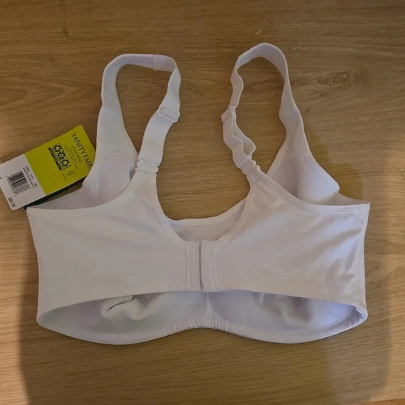 Vanity Fair White Sports Bra - Picture 5 of 5
